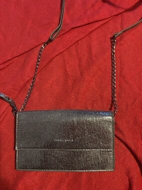 Kendall & Kylie Black Metallic Chain Crossbody Wallet
